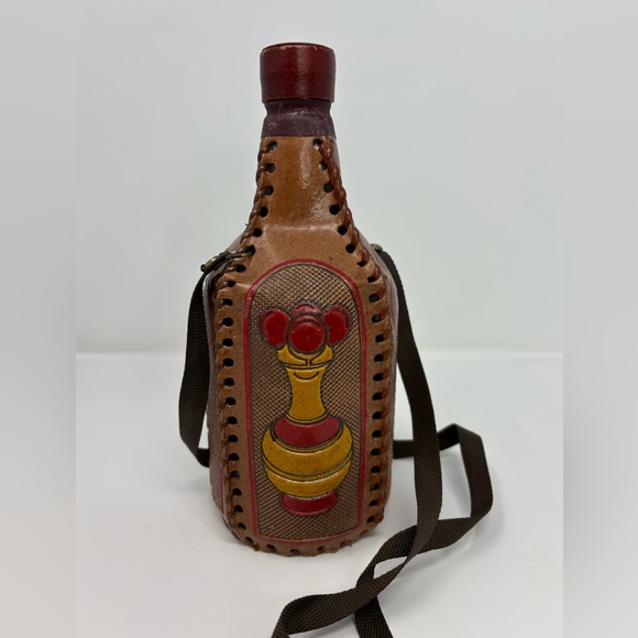 Vintage Columbia Decanter Leather Hand Tooled Empty Bottle Flask With Cap Strap - Picture 2 of 16